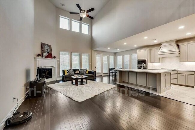 Foto del edificio - 3705 Birch Wood Ct