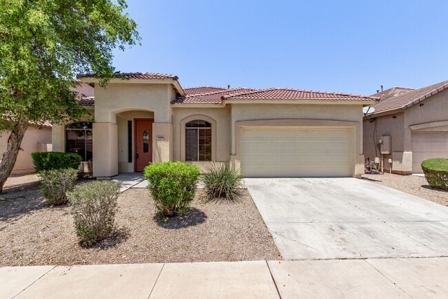Building Photo - Single Story Large open floor plan home