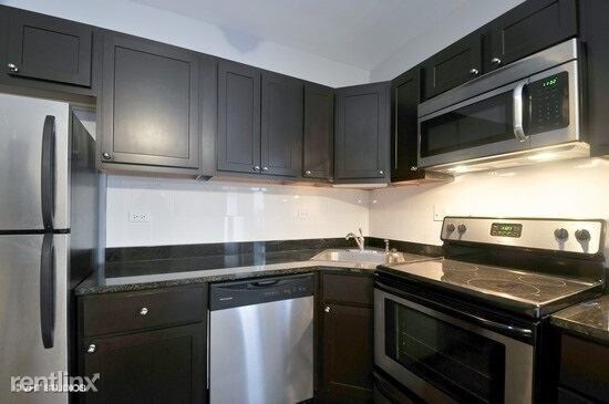 Foto del edificio - 4862 N Rockwell St
