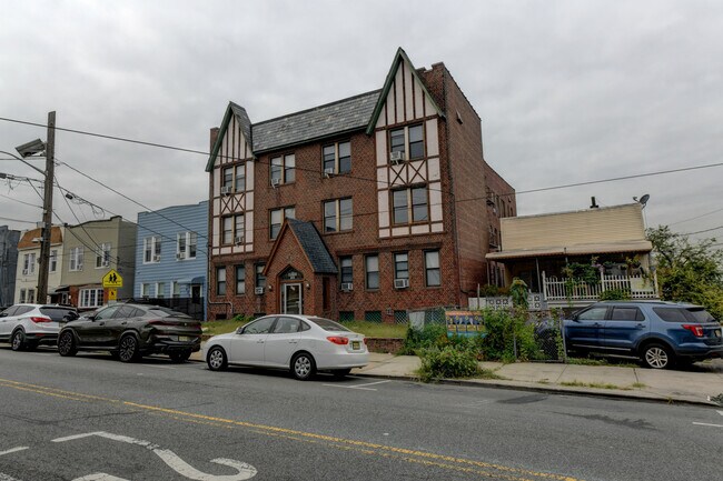 Foto del edificio - 901 Grand Ave