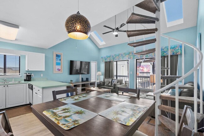 Building Photo - 1850 Colony Dr