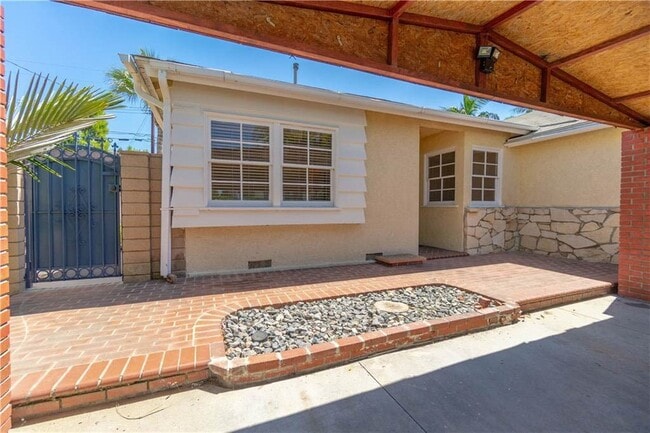 Foto del edificio - 1114 N Bonnie Cove Ave
