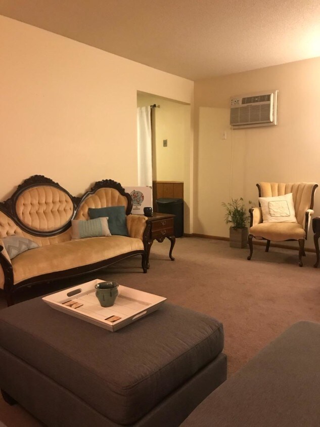 Foto principal - 1427 6th Ave SE
