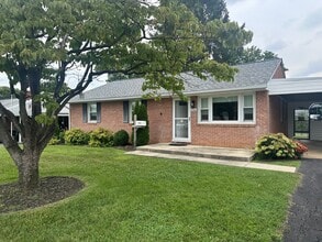 Building Photo - 17314 Cloverleaf Rd