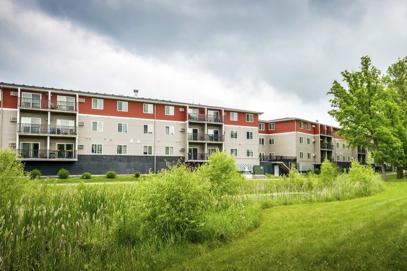 Mill Pond Apartments 525 4th St SW Forest Lake, MN Apartments for