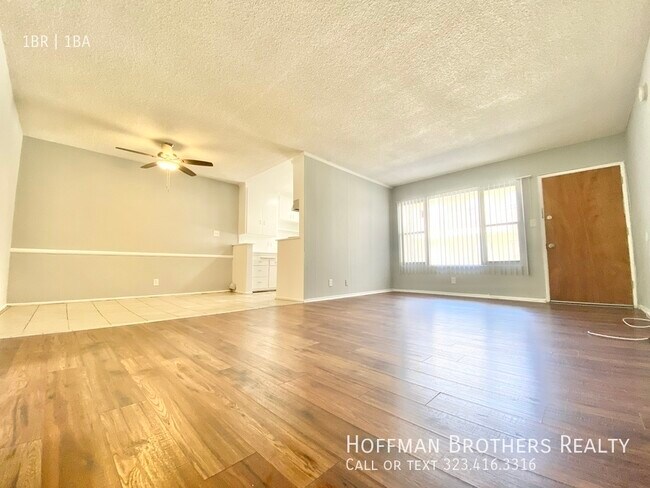Foto del edificio - 3956 Stevely Ave