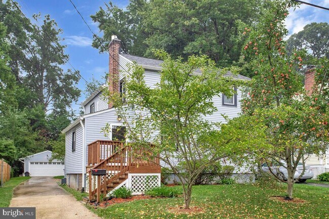 Foto del edificio - 509 Denham Rd