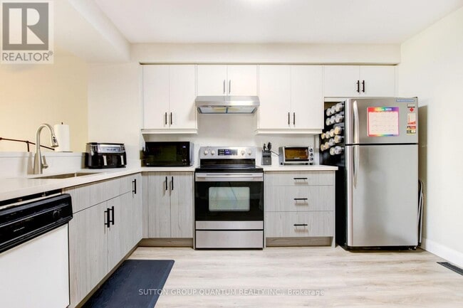 Building Photo - 55 Barondale Dr
