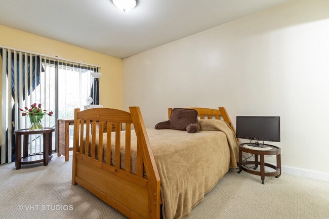 Foto del edificio - 1703 Northfield Square