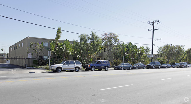 Shade Tree - Shade Tree Apartments