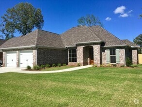 Building Photo - 124 Federal Cove