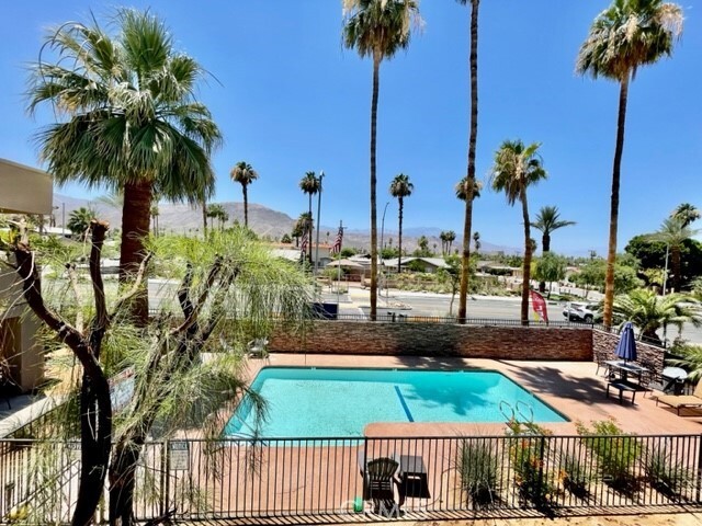 Foto principal - 44220 San Pablo Ave