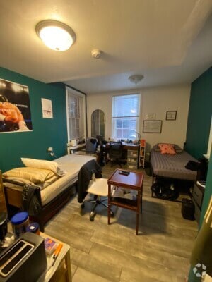 Building Photo - 147 Bowdoin St