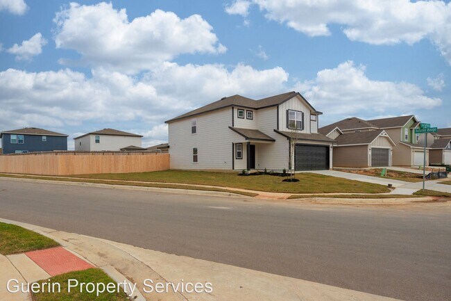 Building Photo - 4 br, 3 bath House - 407 Forsythia