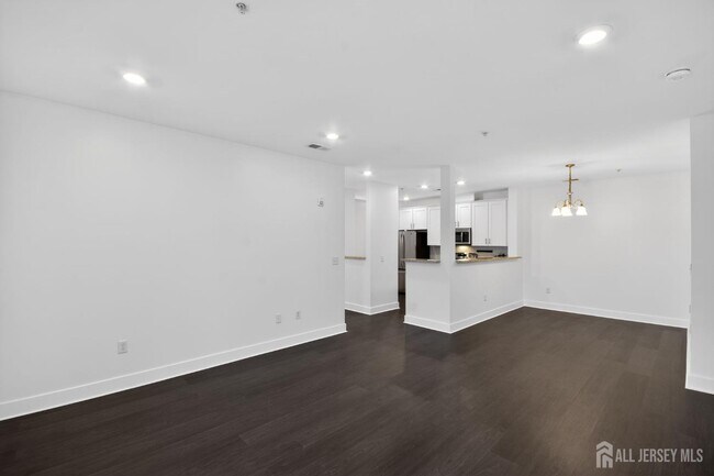 Foto del edificio - 626 Marion Ln