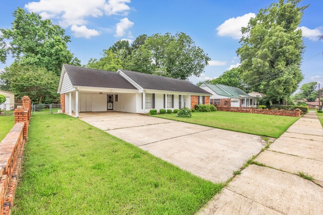 Building Photo - 5427 Shirlington Ave