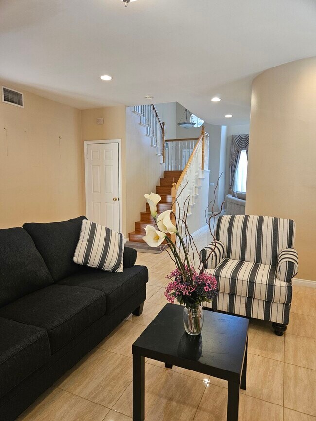 Foto del edificio - 11871 Mahogany Dr