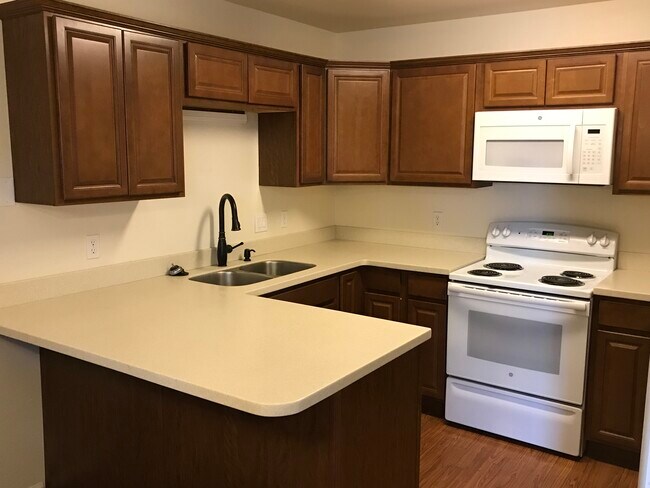 Building Photo - 7003 Tumbleweed Dr