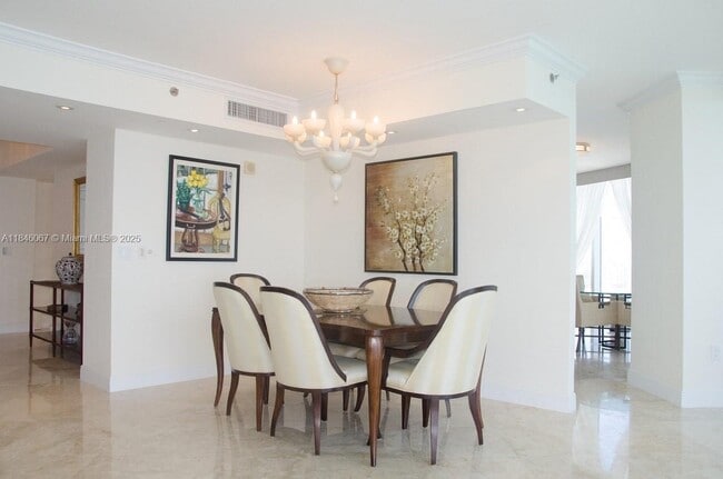 Foto del edificio - 17201 Collins Ave