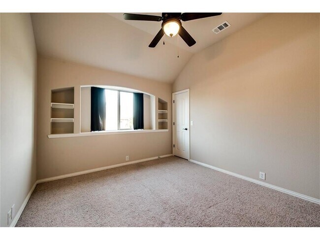 Foto del edificio - 5422 Leander Way