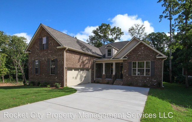 Building Photo - 3960 Hawks Way NE