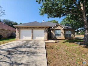Building Photo - 1771 Oak Glen
