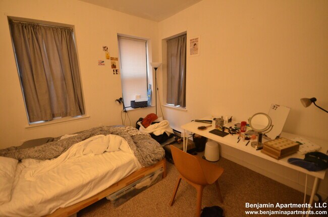 Foto del edificio - 772 Columbus Ave