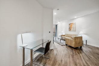 Building Photo - 375 Camino De La Reina