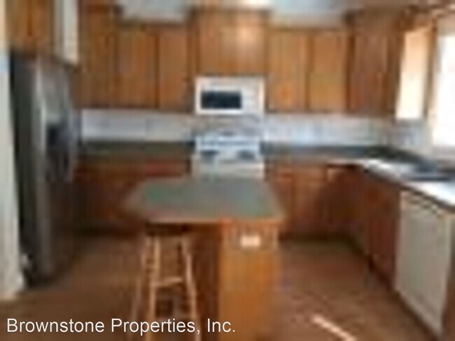 Building Photo - 3 br, 2 bath House - 321 Wyndhurst Drive