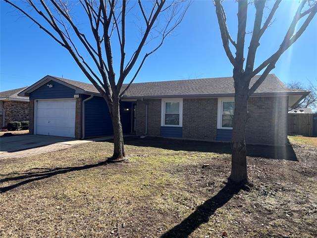 Foto del edificio - 1310 Whiteoak Dr