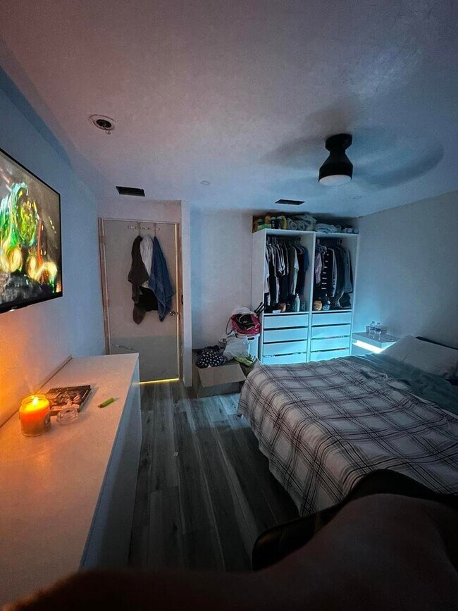 Foto del edificio - 7164 Southgate Blvd