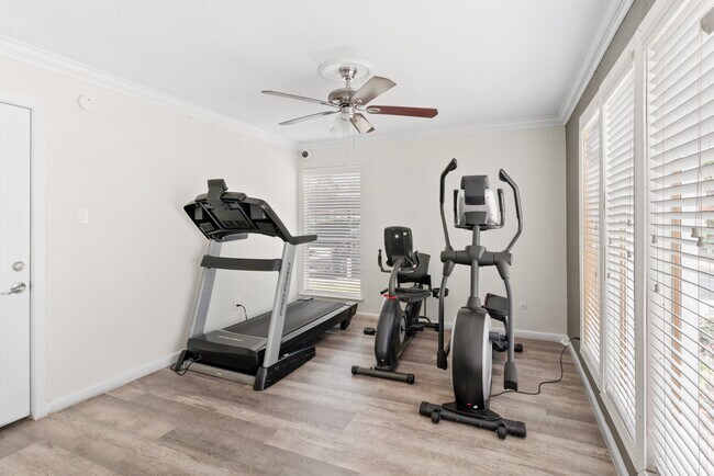 Building Photo - 6819 Cook Rd