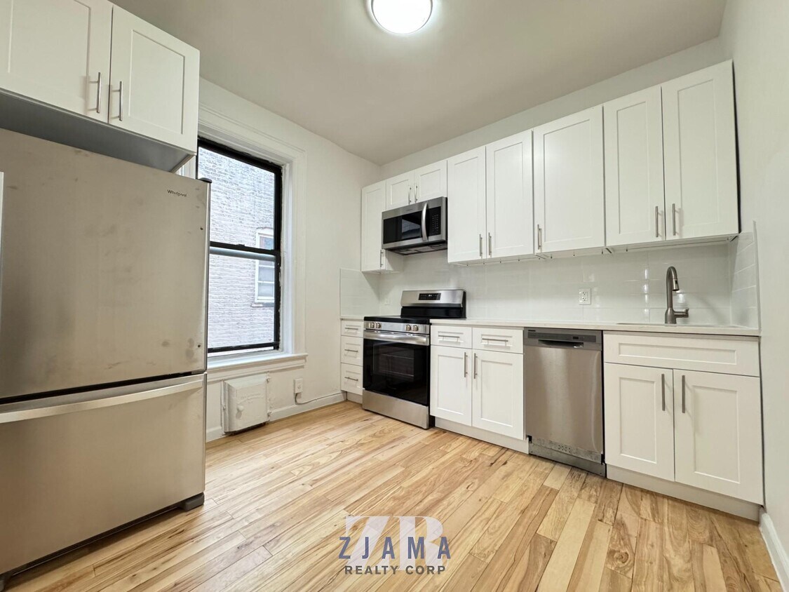 Foto principal - 860 Nostrand Ave