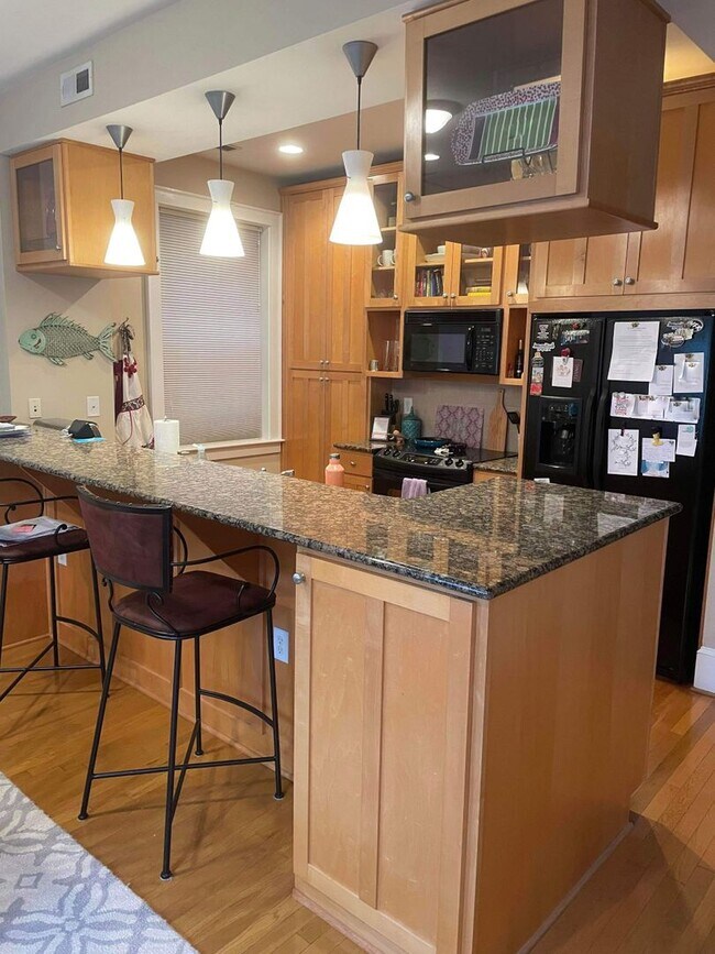 Foto del edificio - 429 W York St