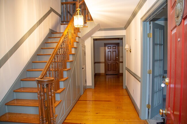 Foto del edificio - 1033 Hobbs Rd