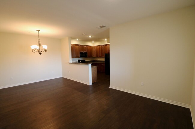 Interior Photo - Santa Barbara Luxury Apartment Homes