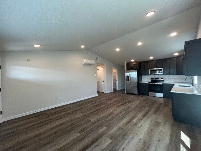 Building Photo - Brand New 2 Bedroom / 2 Bathroom Duplex in...