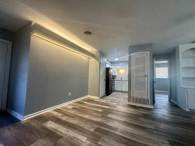 Building Photo - 1809 14th St