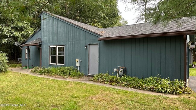 Building Photo - 149 Thimbleberry Rd
