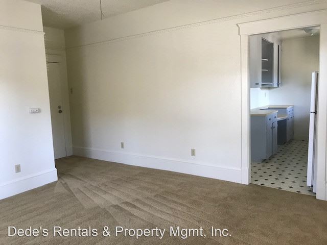 Building Photo - 1029 4th St