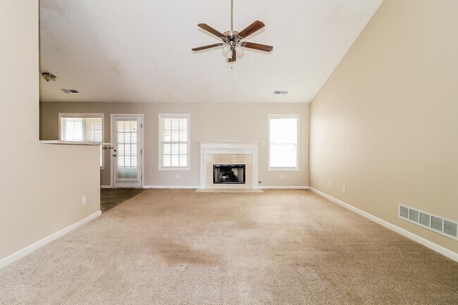 Building Photo - 212 Kades Cove Dr