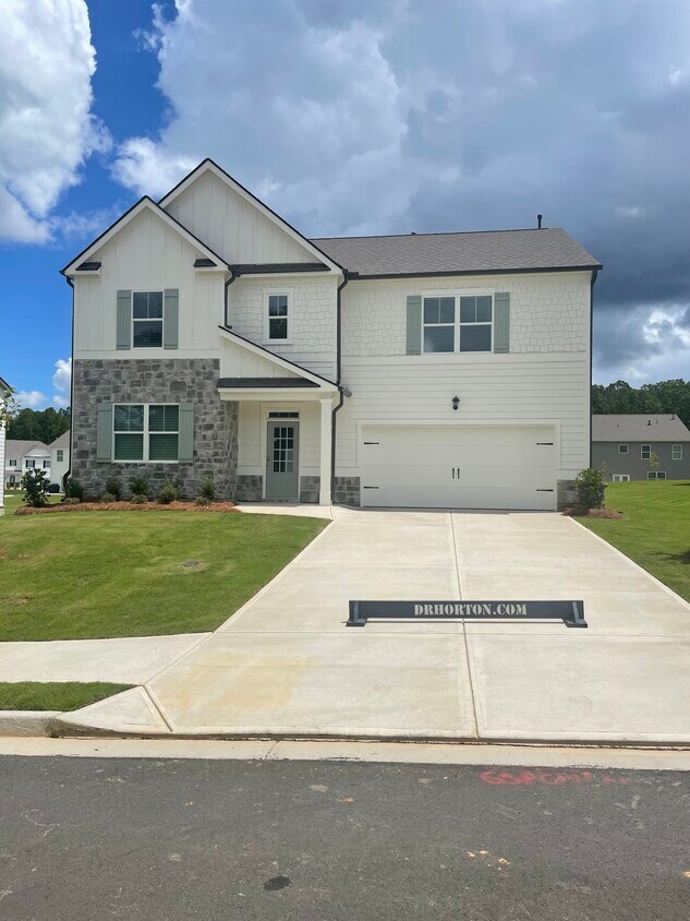 Foto principal - 124 Landsdowne Way SE