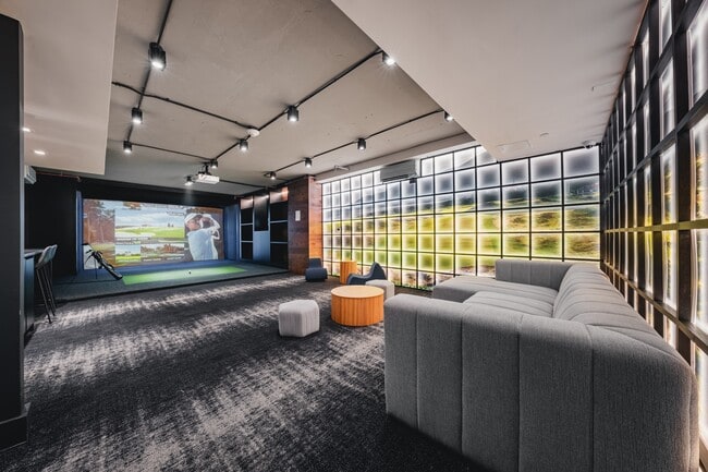 Building Photo - Arc House