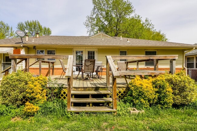 Building Photo - 4172 S Rockford Pl
