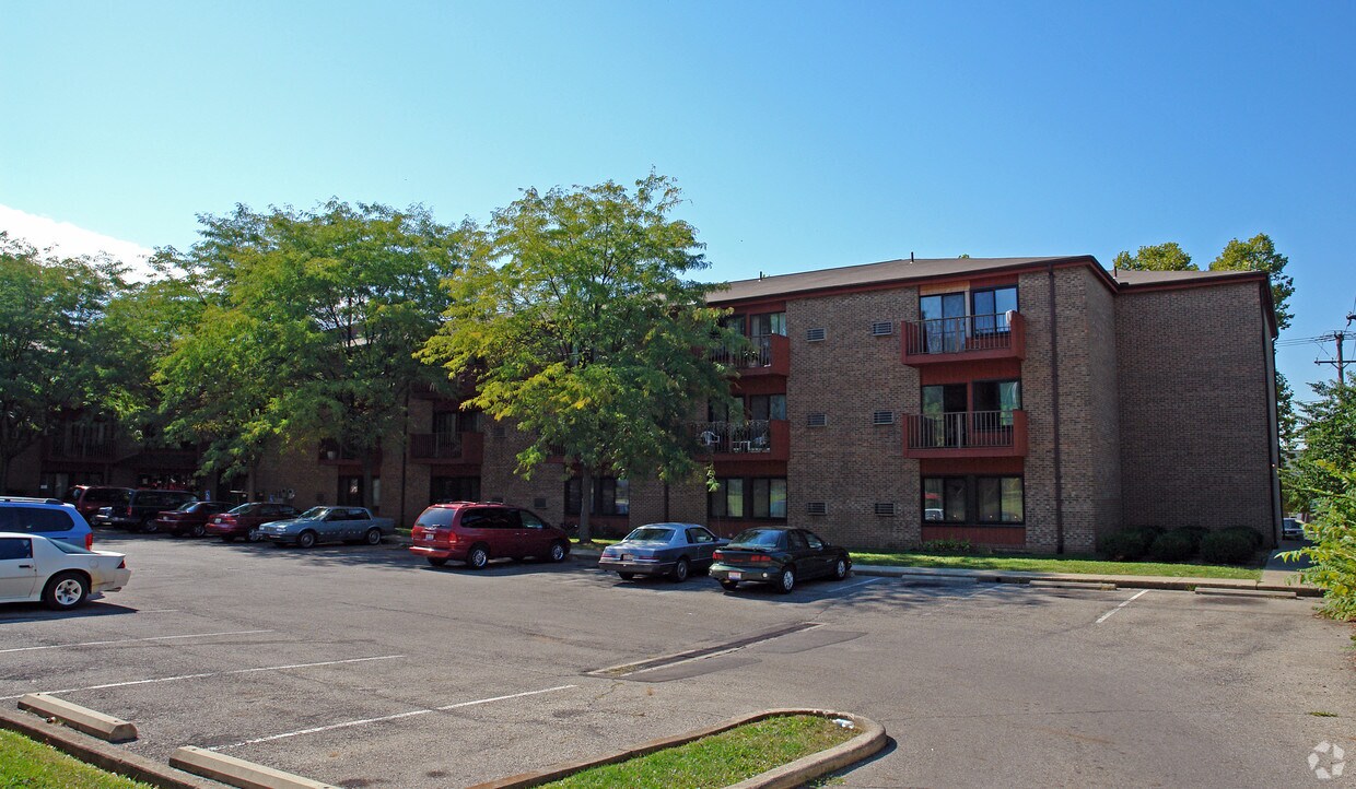 North Hill II Towers Apartments in Springfield, OH