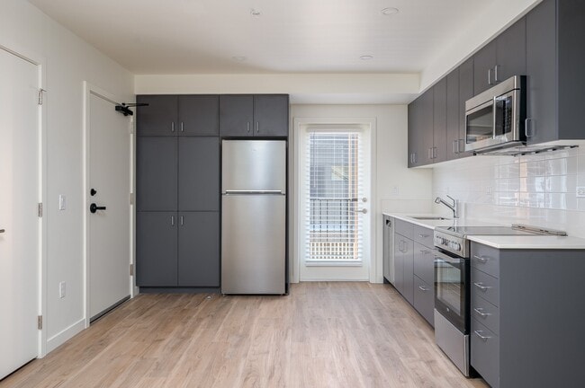 Steppe Apartments | Two Bedroom Entry - Steppe