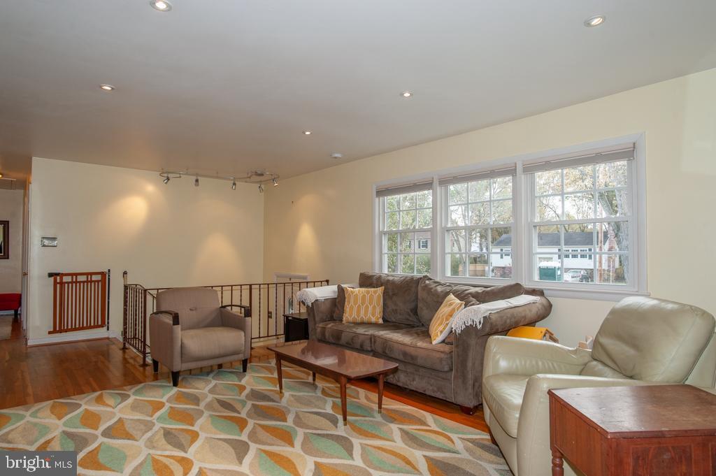 Foto principal - 7807 Hayfield Rd