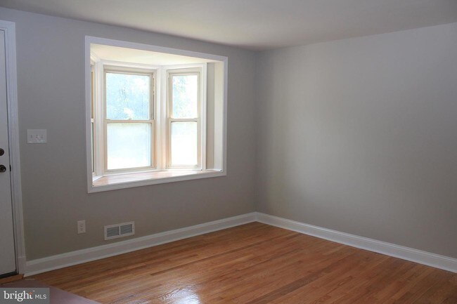 Building Photo - 8464 Loch Raven Blvd