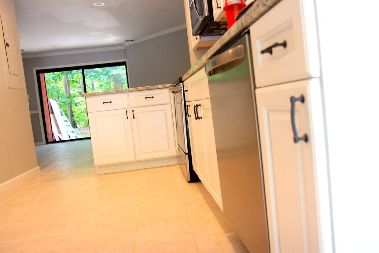 Primary Photo - 2160 Cartwright Pl