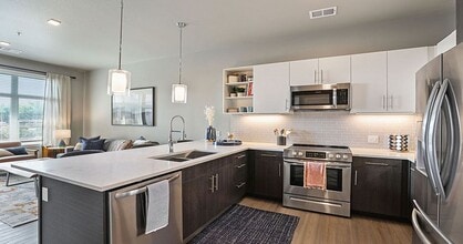 Building Photo - Airie Apartments